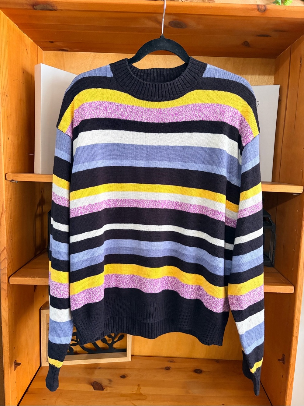 BDG Men’s Stripe Crew Neck Sweater Cotton Blend Size S Fall Layers Preppy - Picture 3 of 7